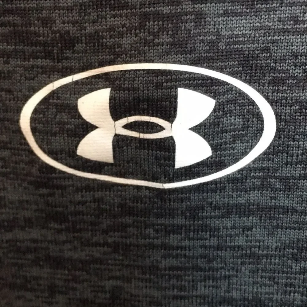 Under Armour HeatGear Loose-Fit Black and Gray T-Shirt Youth XL